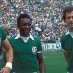 Pelè, Chinaglia e Beckenbauer contro la Lazio (1977)