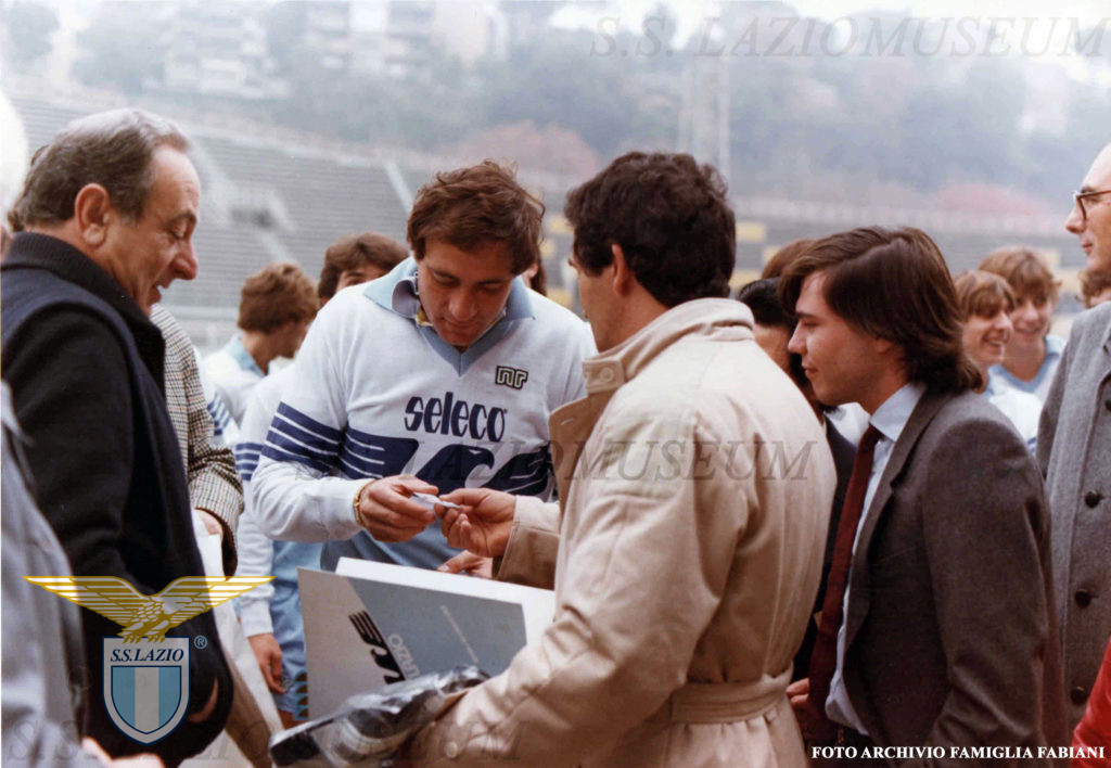 Anche Giorgio Chinaglia indossò la “maglia bandiera”…