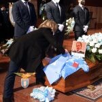 Addio Pino, Capitano per sempre con i colori bianco e azzurri, ora quelli del cielo.